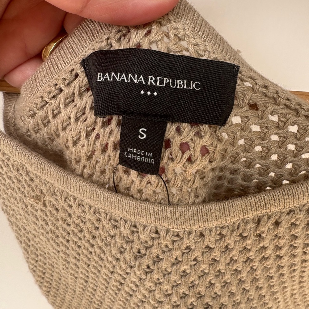 NWT Banana Republic Cotton Tan Knit Top - Size Small - Picture 3 of 6